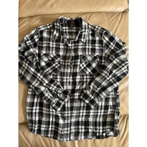 Women's size large Eddie Bauer flannel black and white